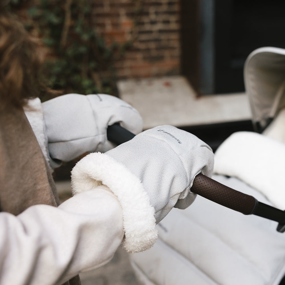 Cozy Handmuffs