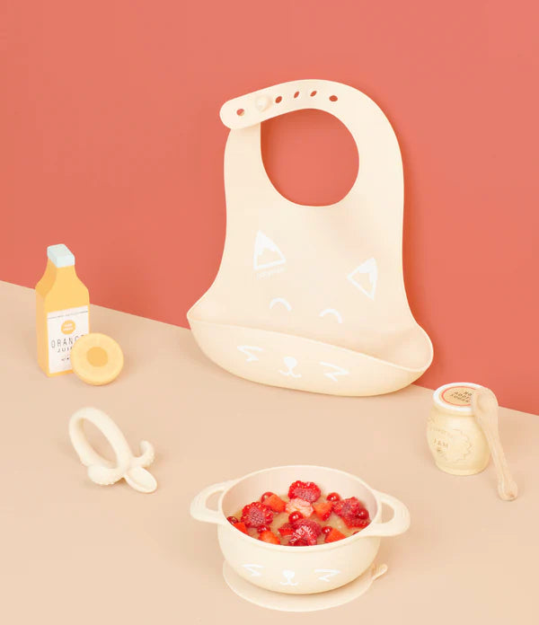 First'isy Silicone Bowl, Feeder & Bib Set (6-12m) - Fox