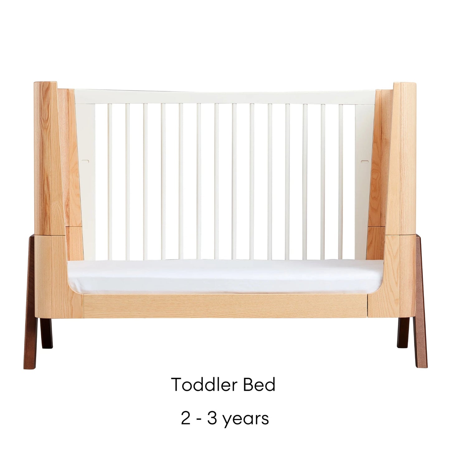 Hera Cot Bed