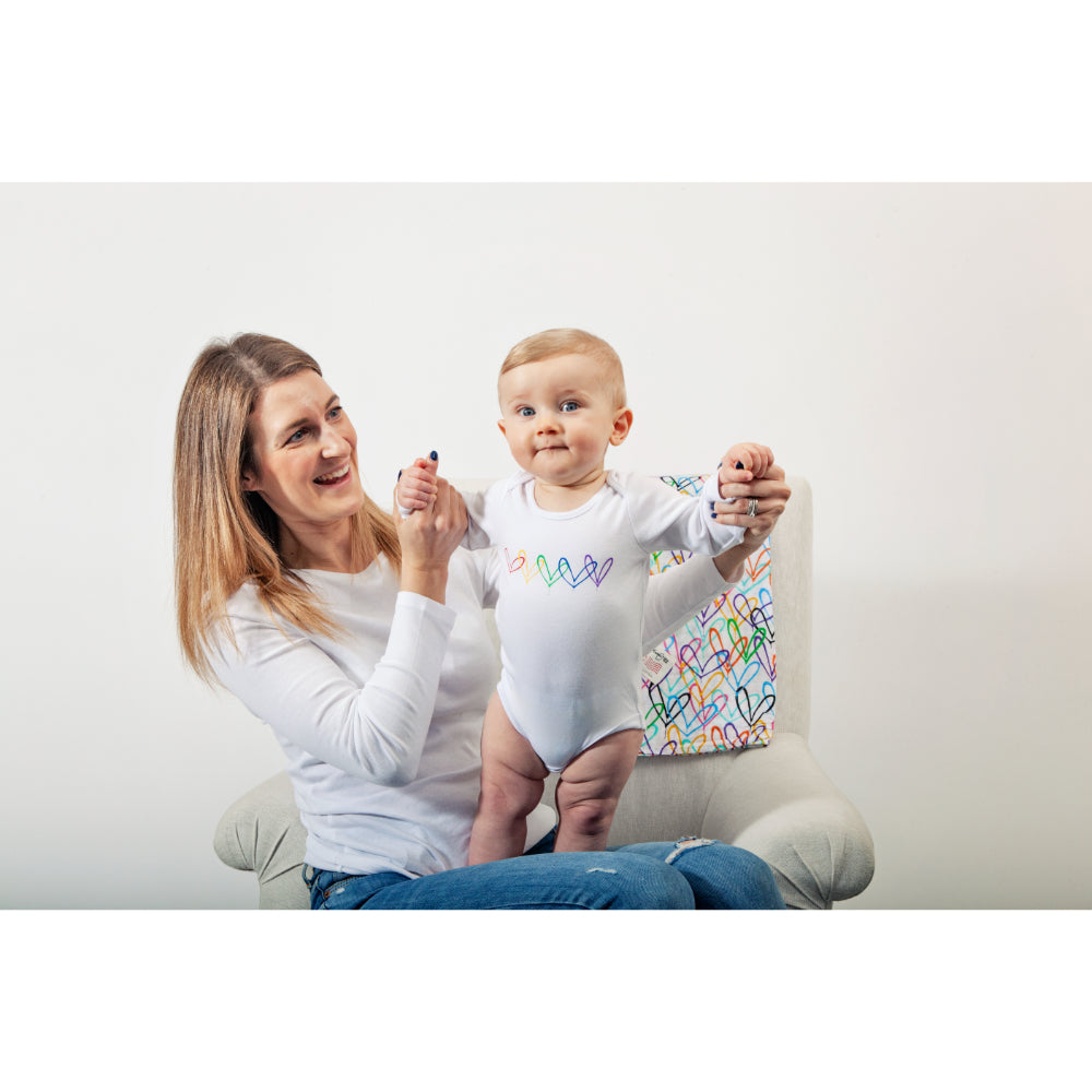 #Lovewall organic bodysuit