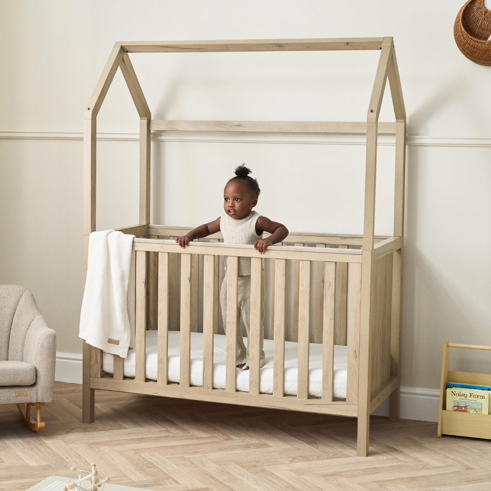 Casa 3 in 1 Mini House Cot Bed (120x60cm)