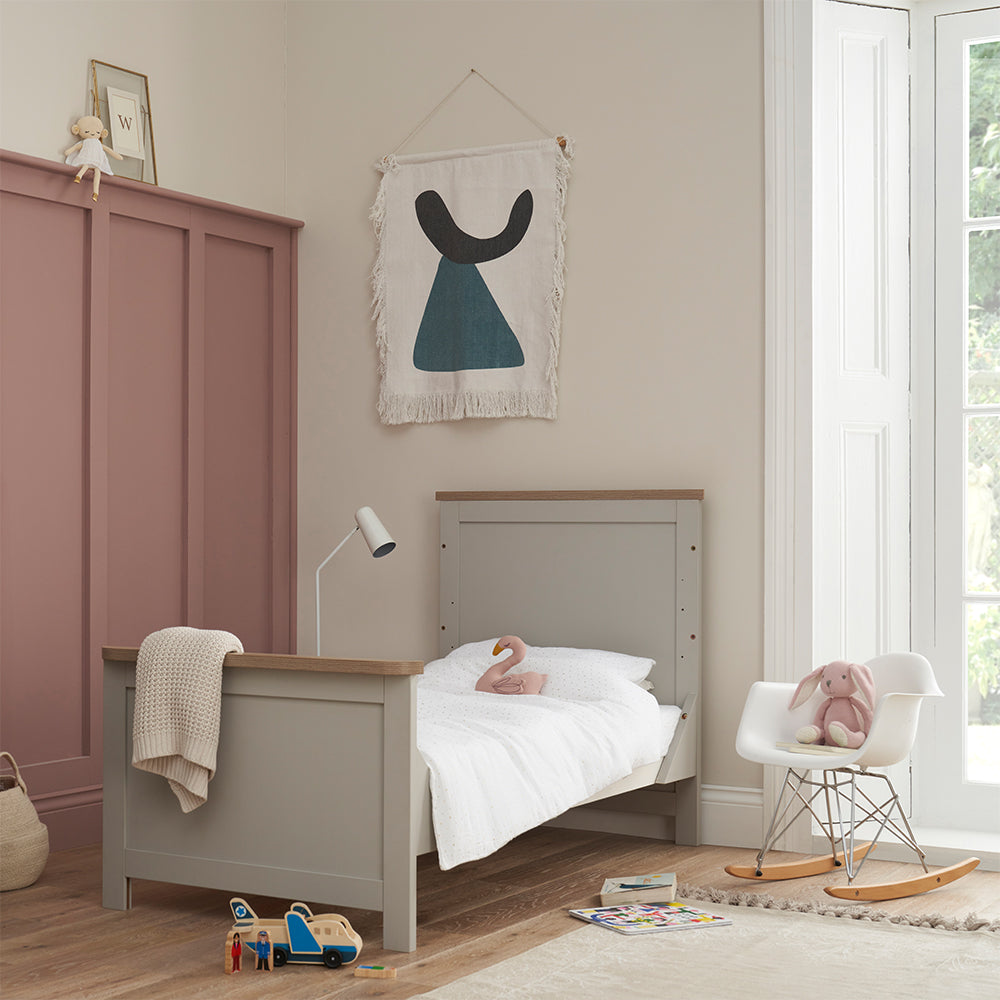 Verona 2 Piece Room Set