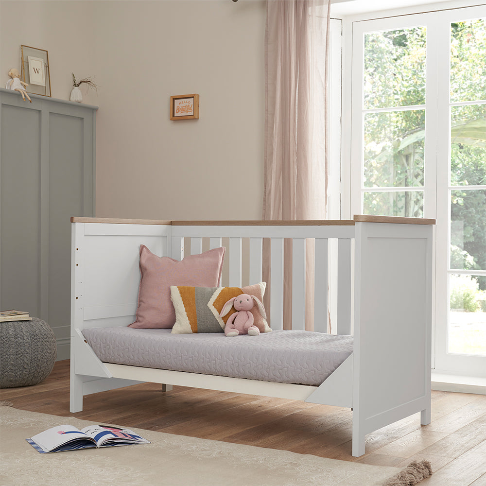 Verona 2 Piece Room Set