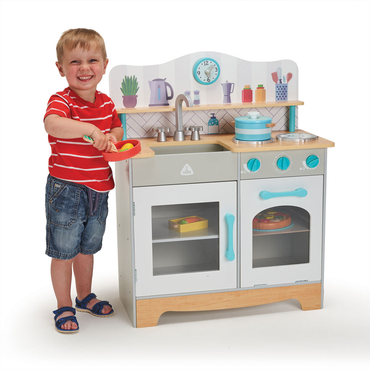 Wooden Classic Kitchen