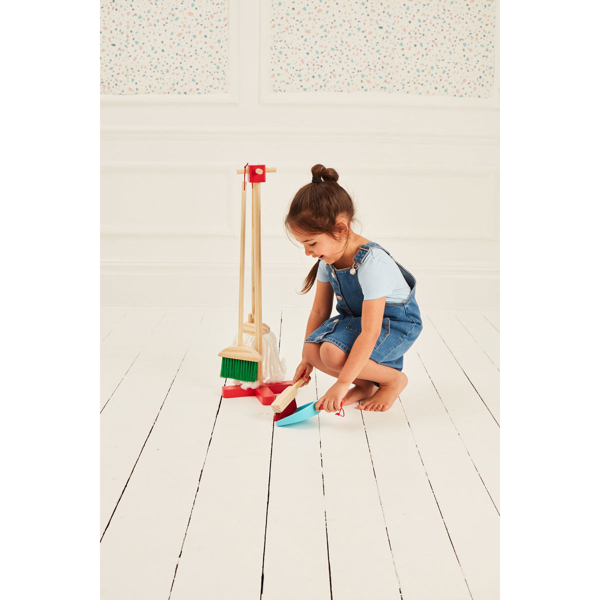 Wooden Deluxe Cleaning Playset