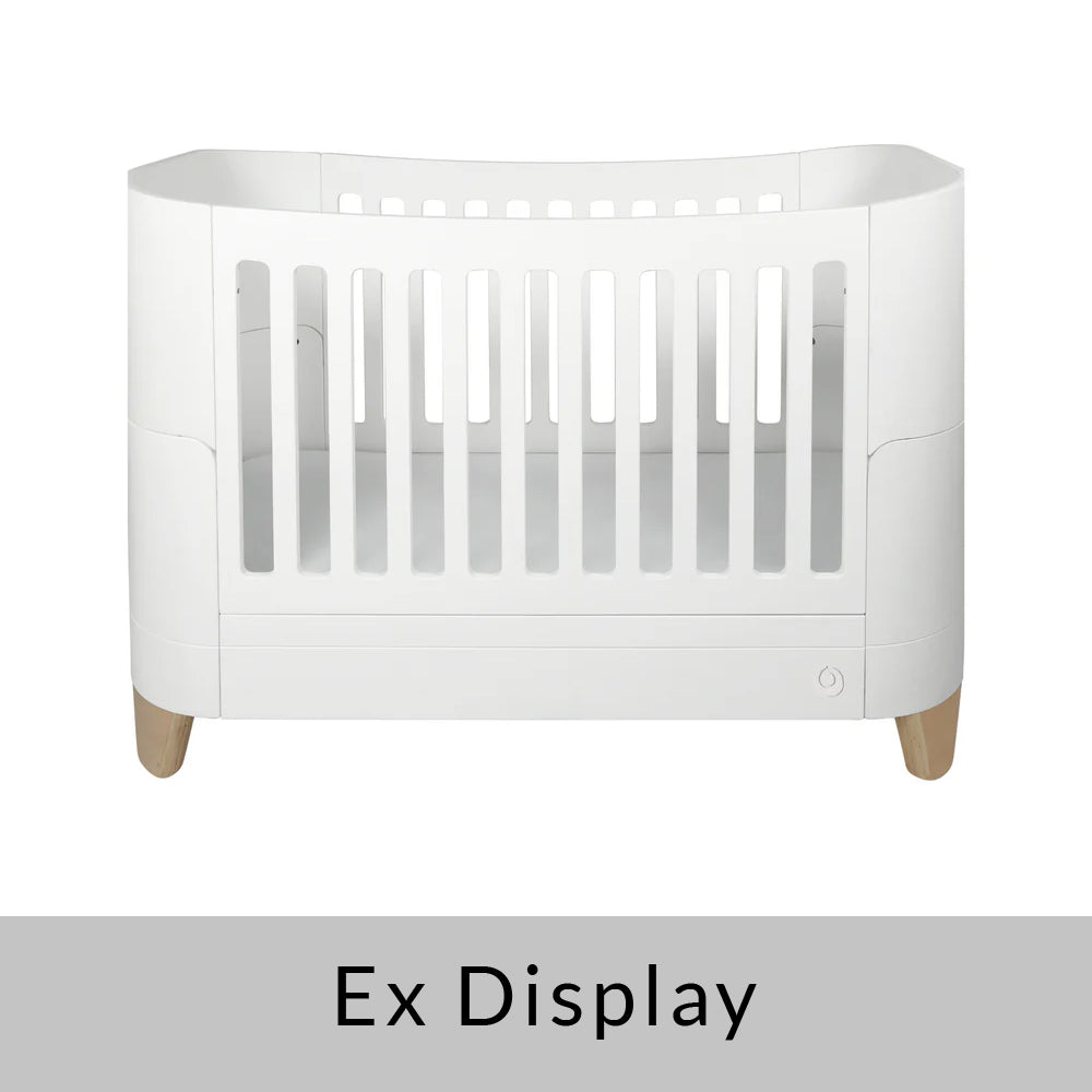 Serena Convertible Cot Bed (Ex Display)