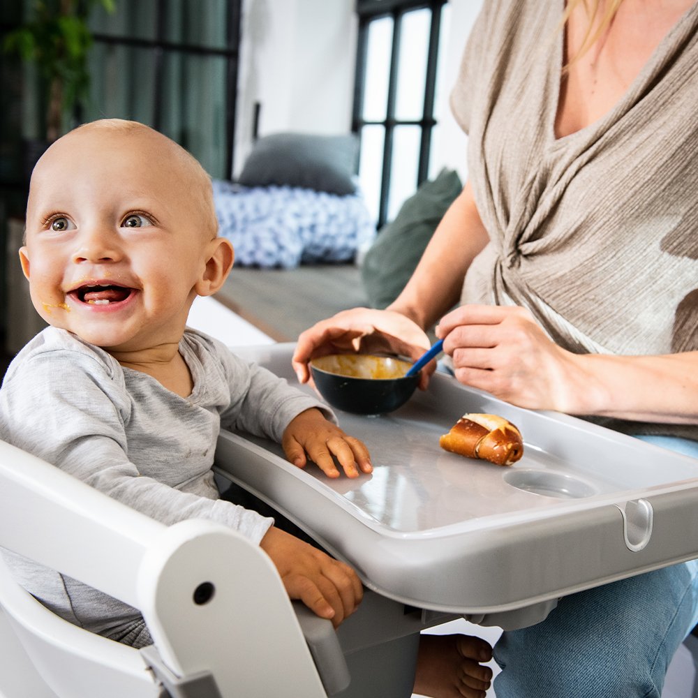 Fame 8 Piece & Pebble 360 Newborn Bundle