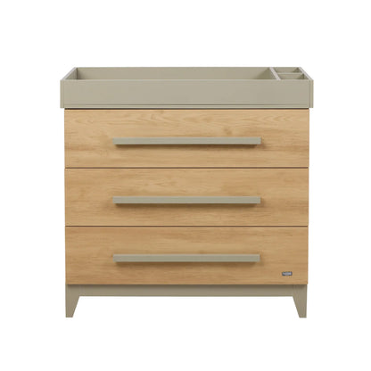 oak Chest-Changer-Nursery-Furniture-Hallee-Tutti-Bambini-Kaliedy