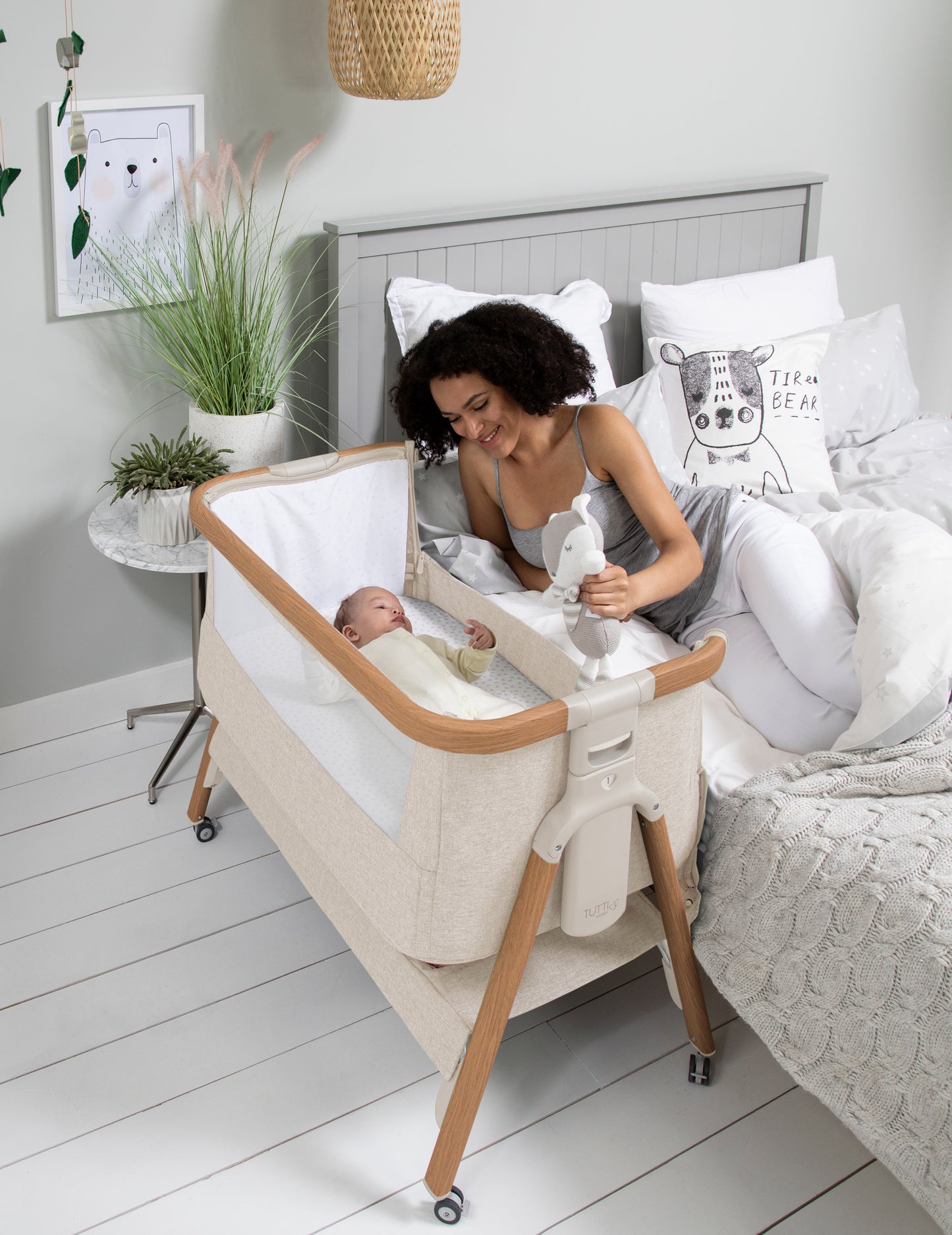 CoZee Air Bedside Crib