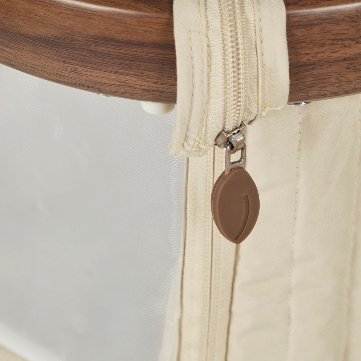 Origin CoZee Sense Bedside Crib