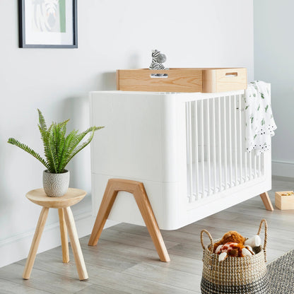 Hera Cot Bed