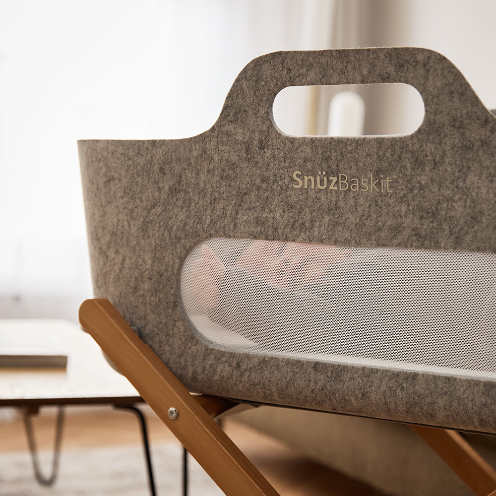 SnuzBaskit Moses Basket & Stand
