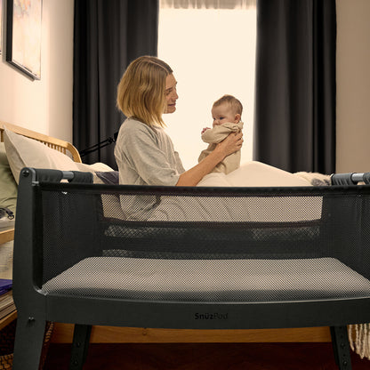 SnuzPod Studio Bedside Crib