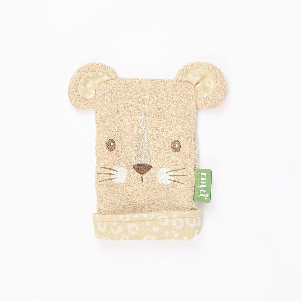 beige Wash-Mitt-love-cats-bathing-and-changing-tutti-bambini-kaliedy