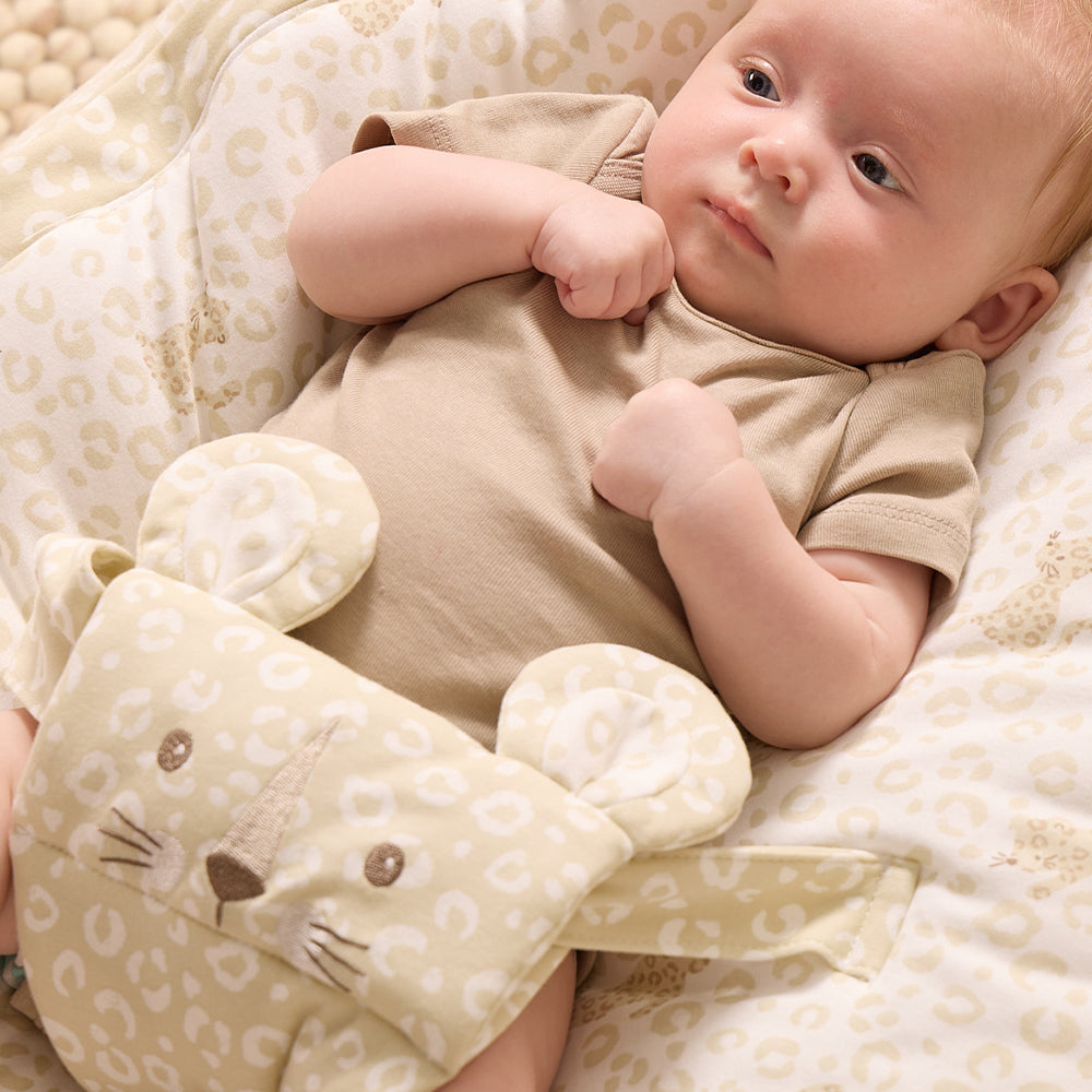 beige baby-bean-bag-love-cats-tutti-bambini-kaliedy-3
