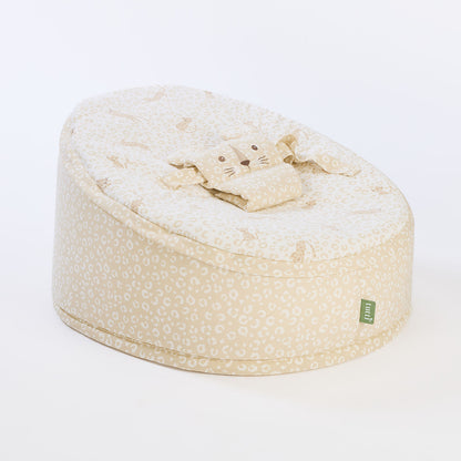 beige cat baby-bean-bag-love-cats-tutti-bambini-kaliedy