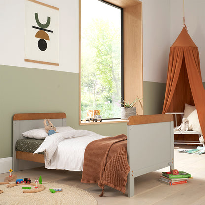 Rio Cot Bed with Cot Top Changer & Mattress
