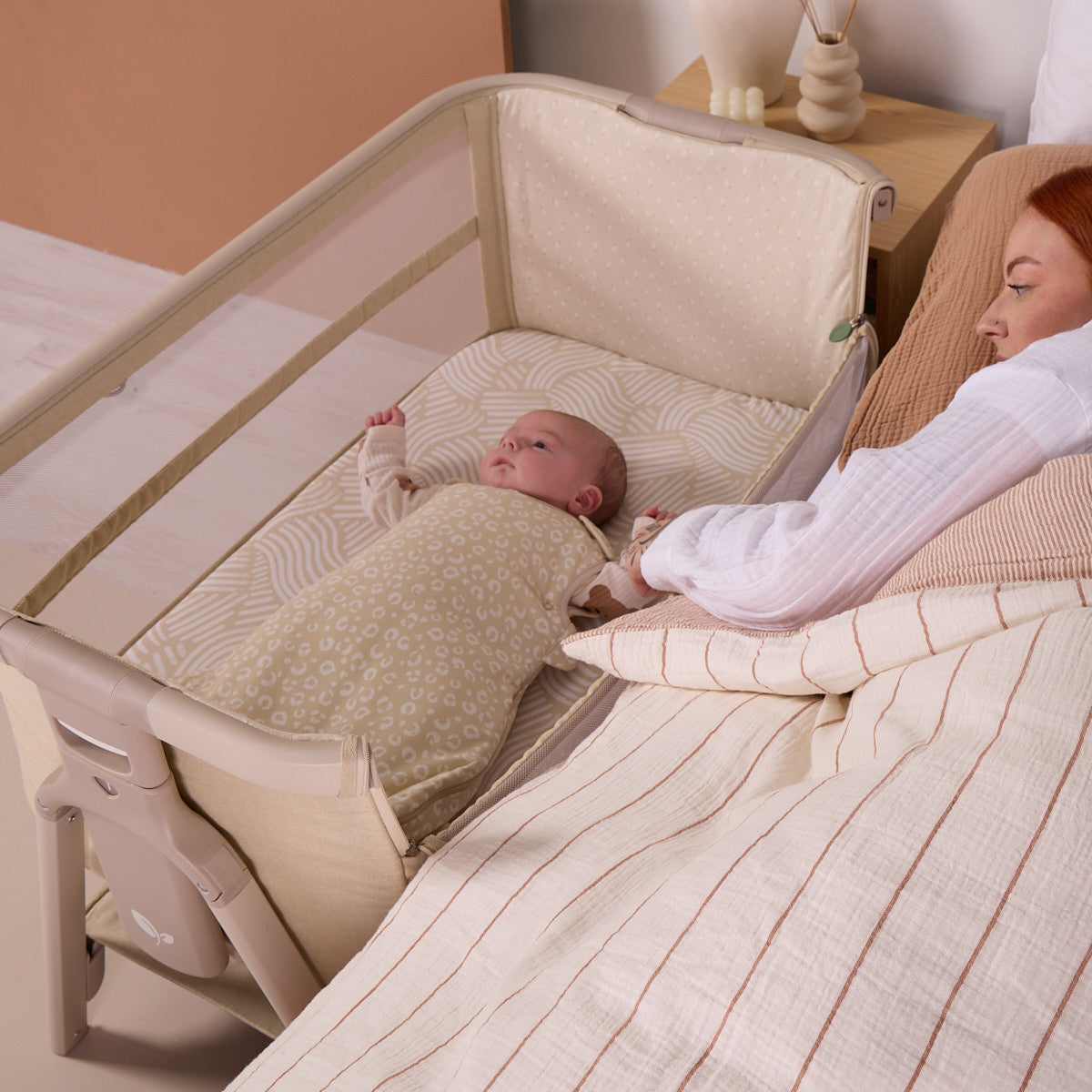 Cozee Zen Bedside Crib