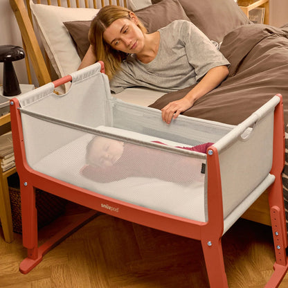 SnuzPod Studio Bedside Crib