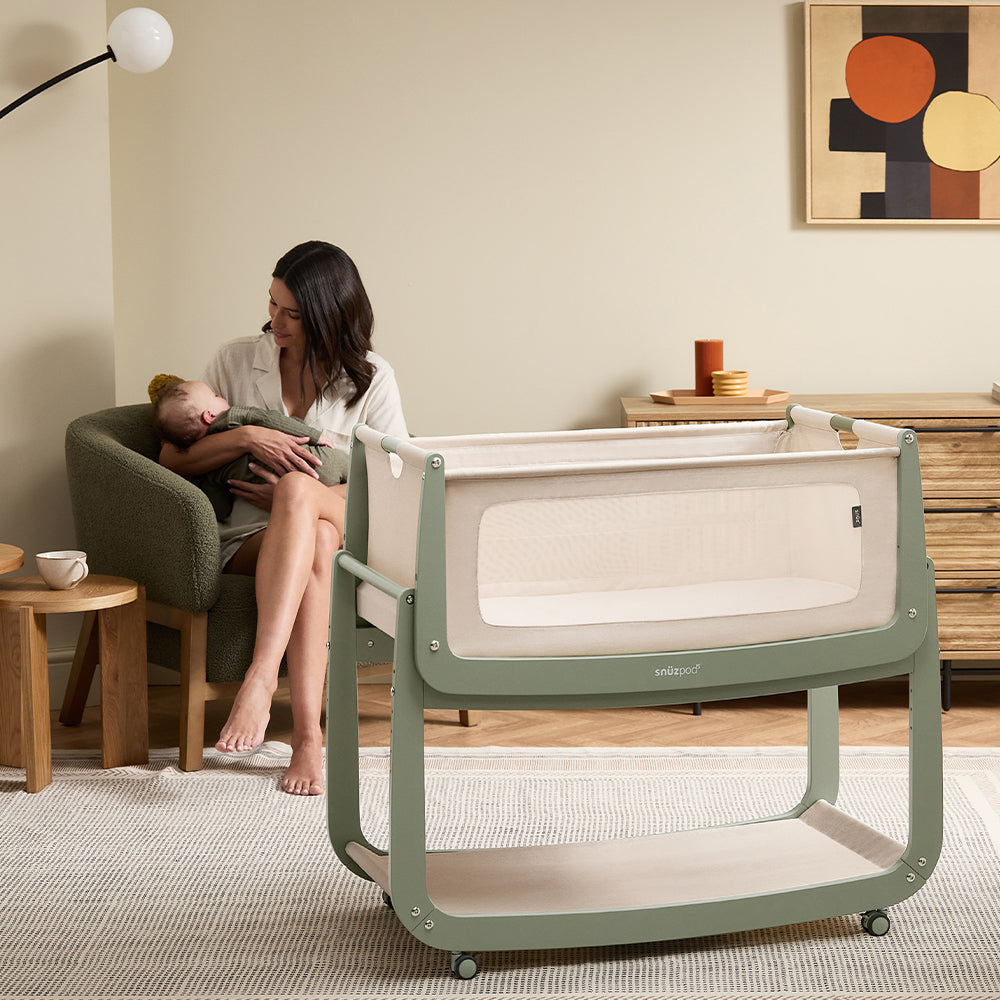 Bedside crib SnuzPod 5 sage pastel green Snuz Kaliedy