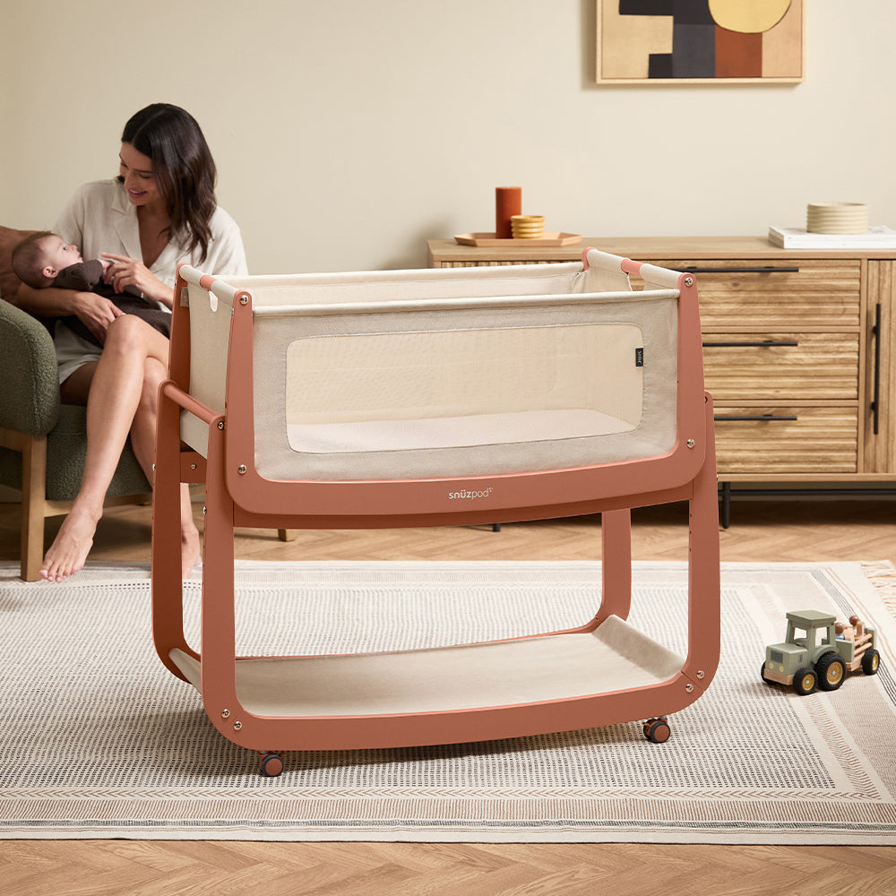 Bedside crib SnuzPod 5 terracota Snuz Kaliedy