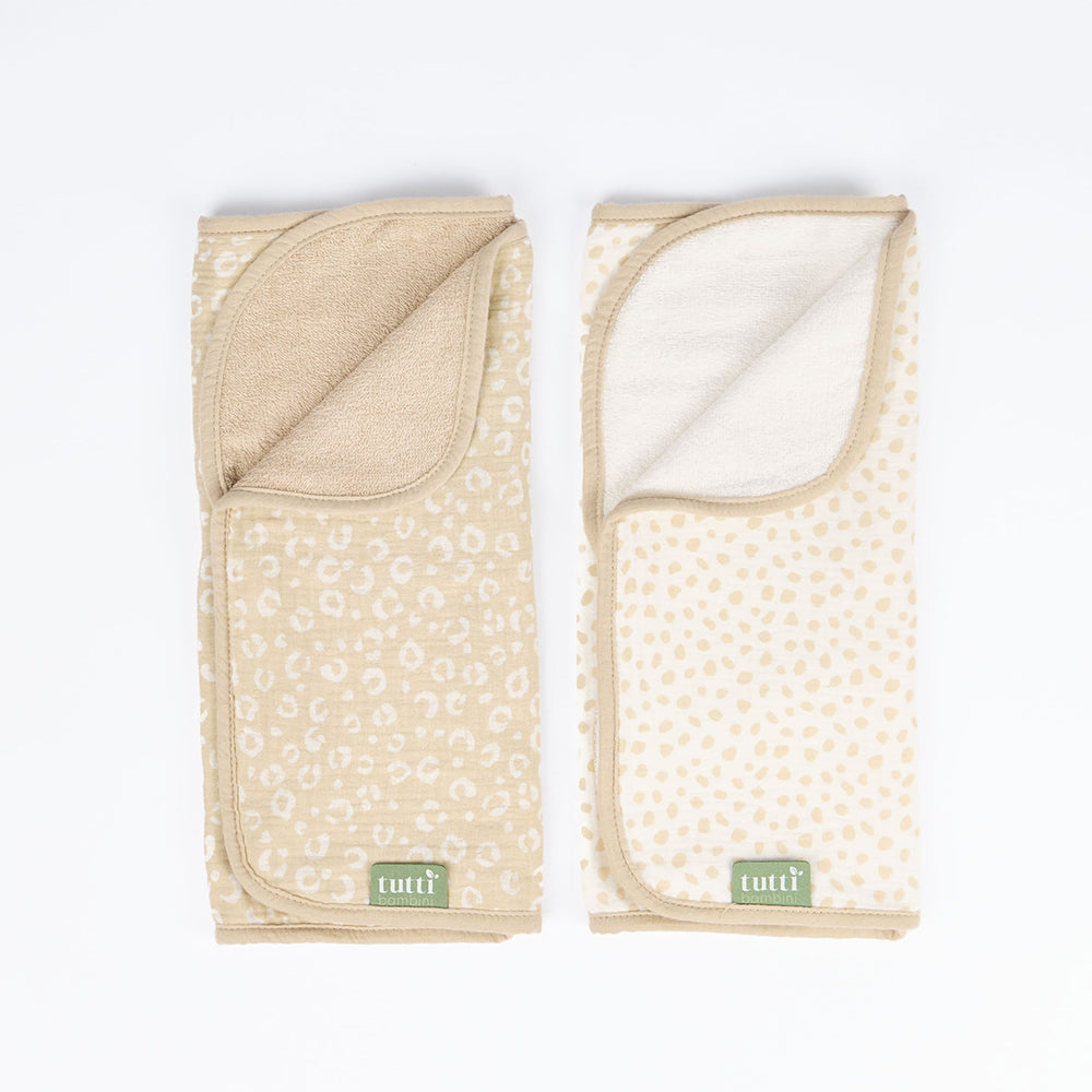 beige changing-mat-liner-love-cats-tutti-bambini-kaliedy