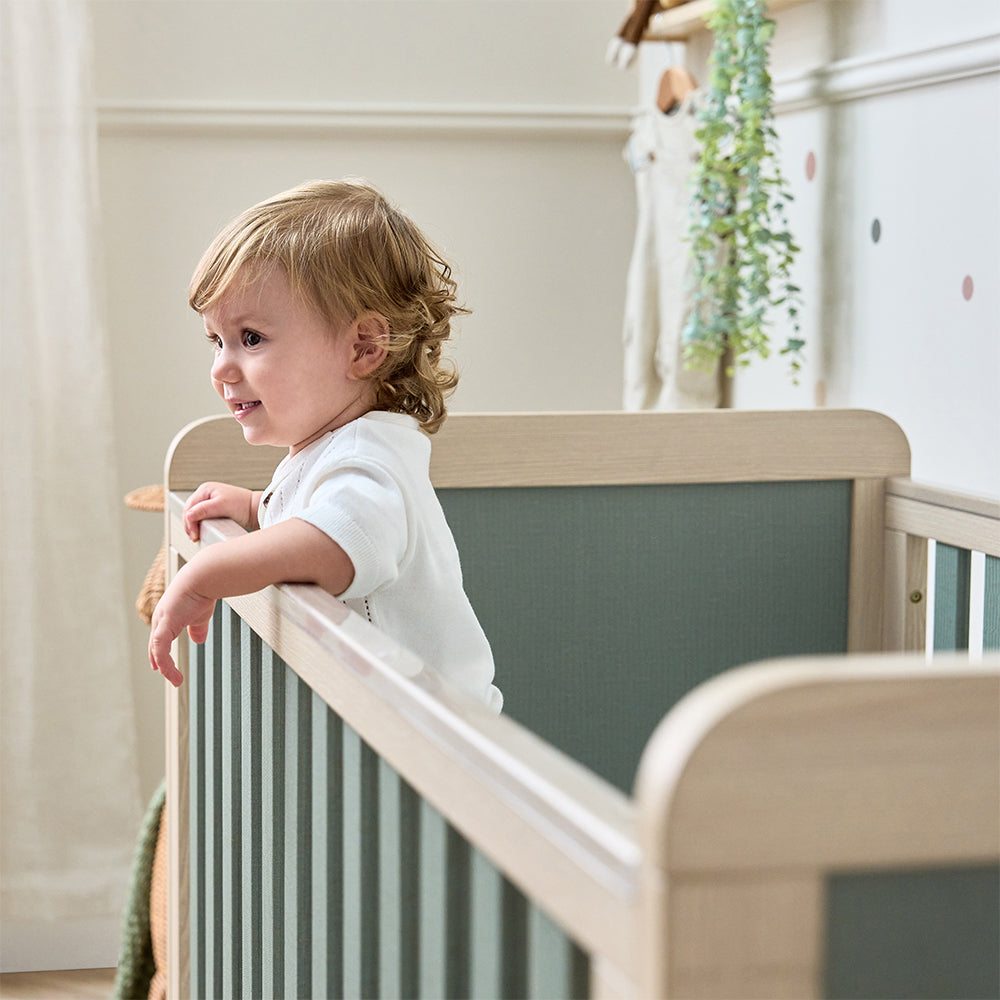 Kuba Cot Bed
