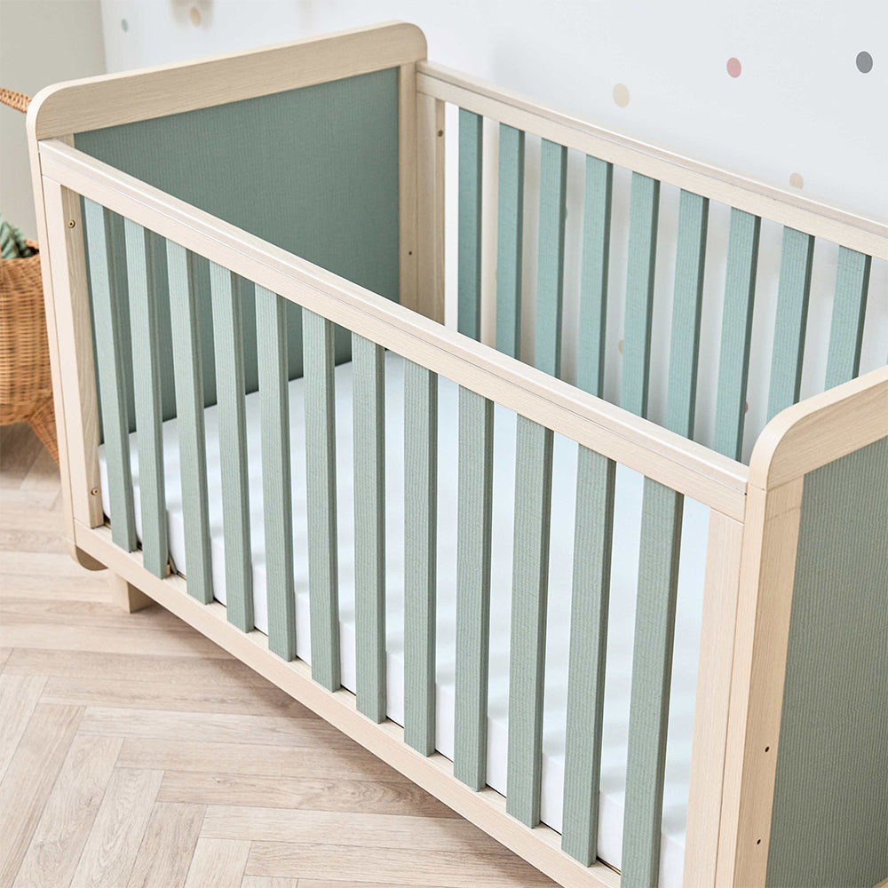 Kuba Cot Bed