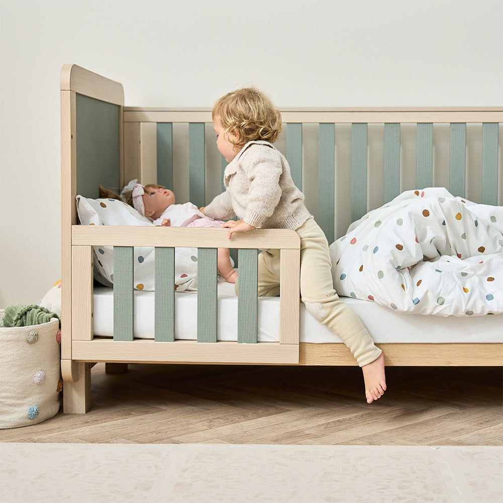 Kuba Cot Bed