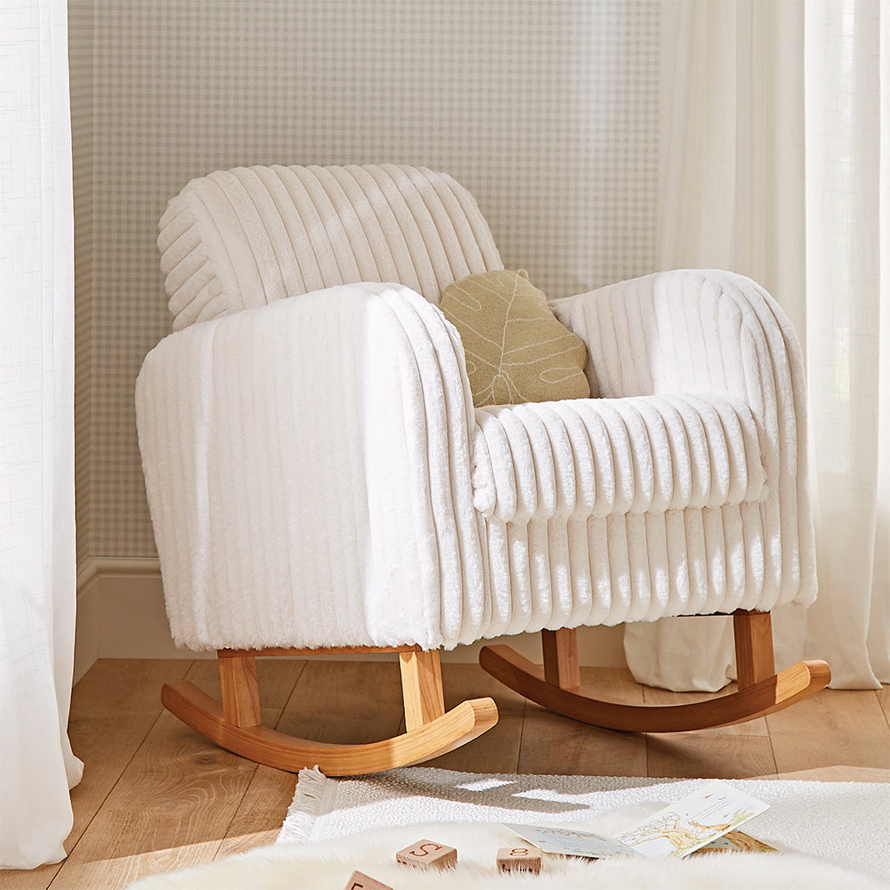 white faux-fur-nursing-chair-etta-cuddle-co-kaliedy-7