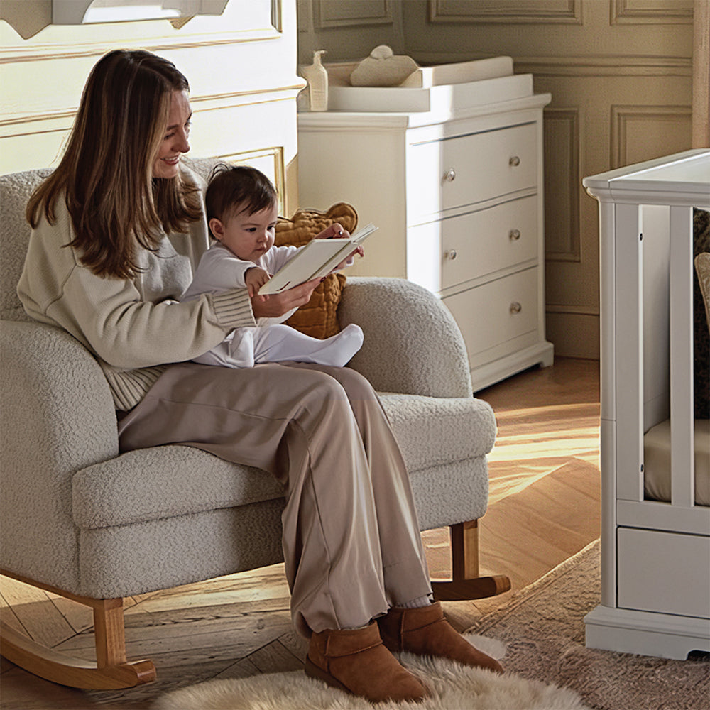 Etta Cuddle Chair - Boucle