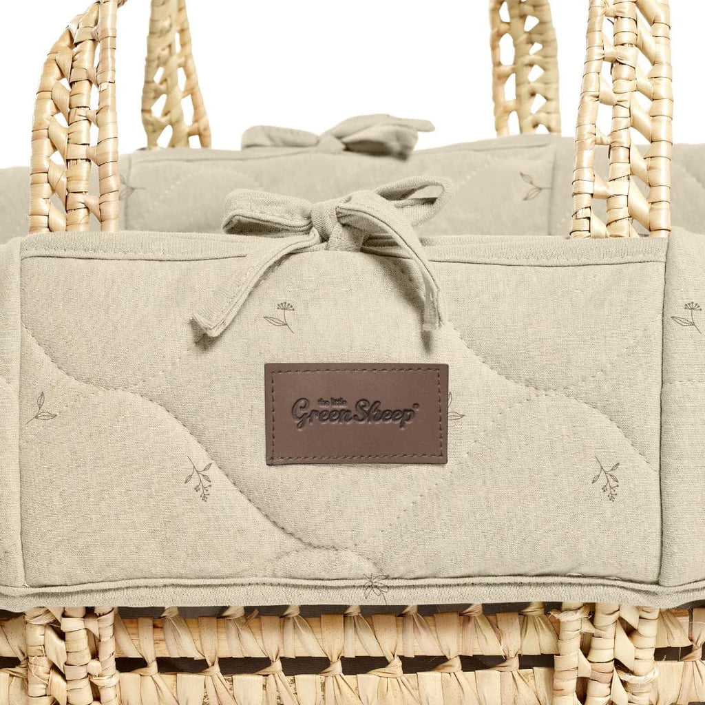 Organic Quilt Moses Basket, Mattress & Walnut Foldable Stand