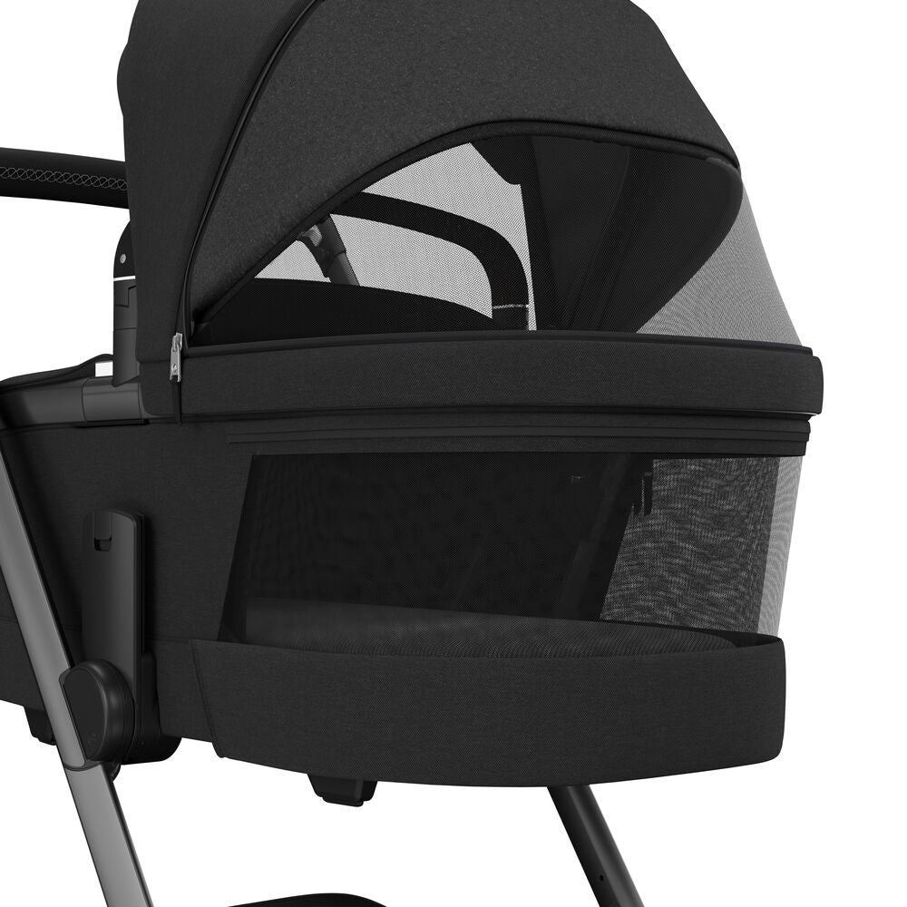 Fame 8 Piece Bundle & Pebble 360 Travel System