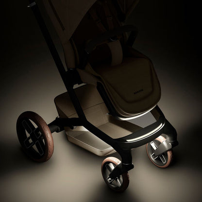 Fame 8 Piece Bundle & Pebble 360 Travel System