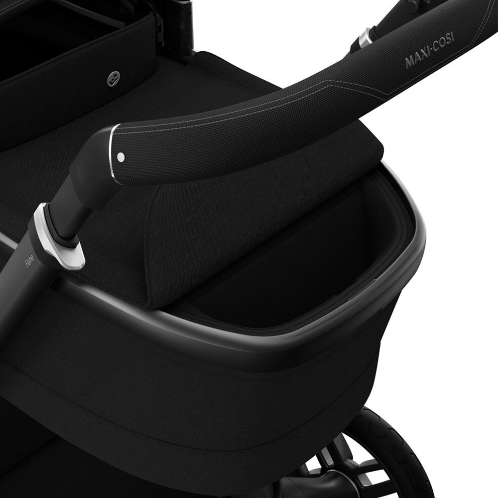 Fame 8 Piece Bundle & Pebble 360 Travel System
