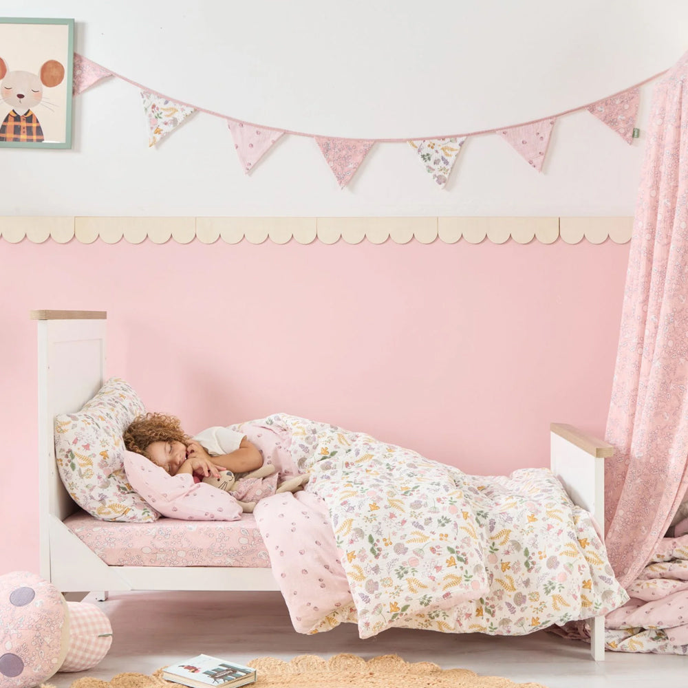 nursery-bunting-tiny-tales-tutti-bambini-kaliedy-2