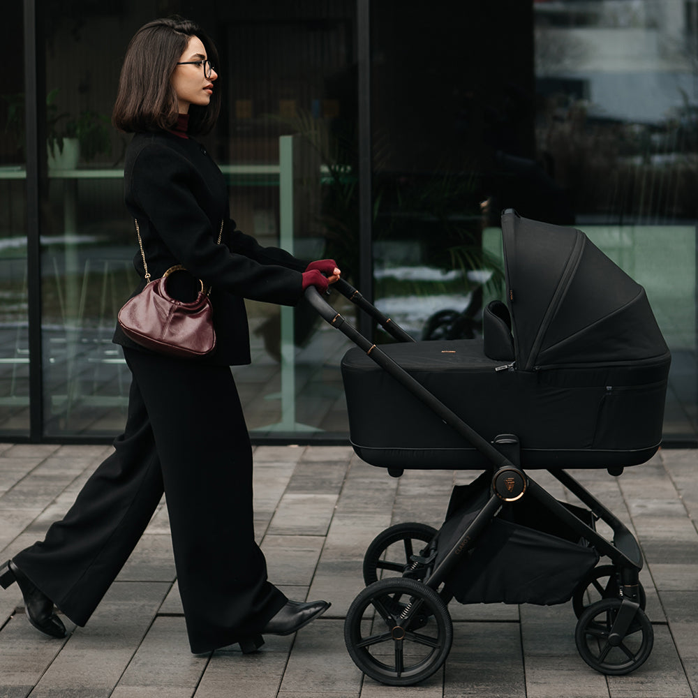 black pushchair-car-seat-travel-system-claro-2-venicci-kaliedy-7