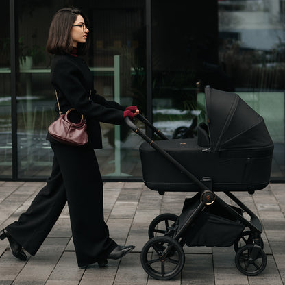 black pushchair-car-seat-travel-system-claro-2-venicci-kaliedy-7