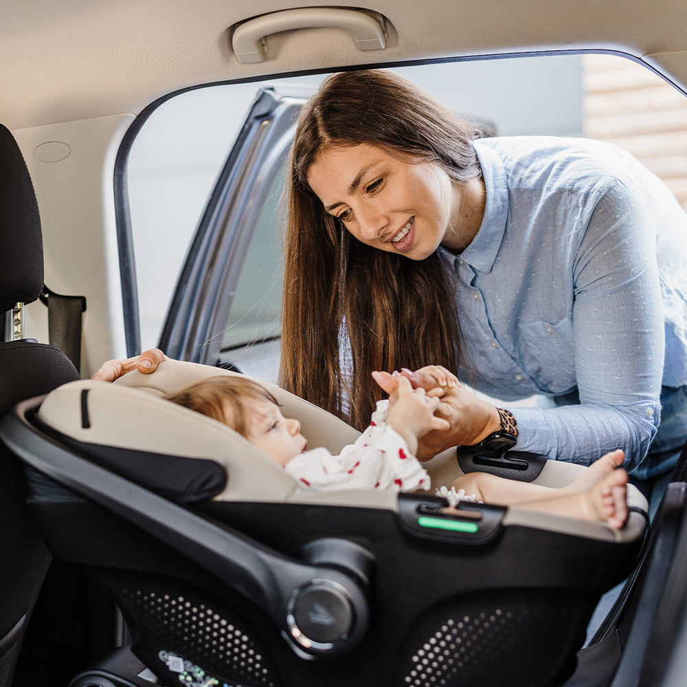Claro 2 - 4in1 Tiago Car Seat & Base Luxury Bundle