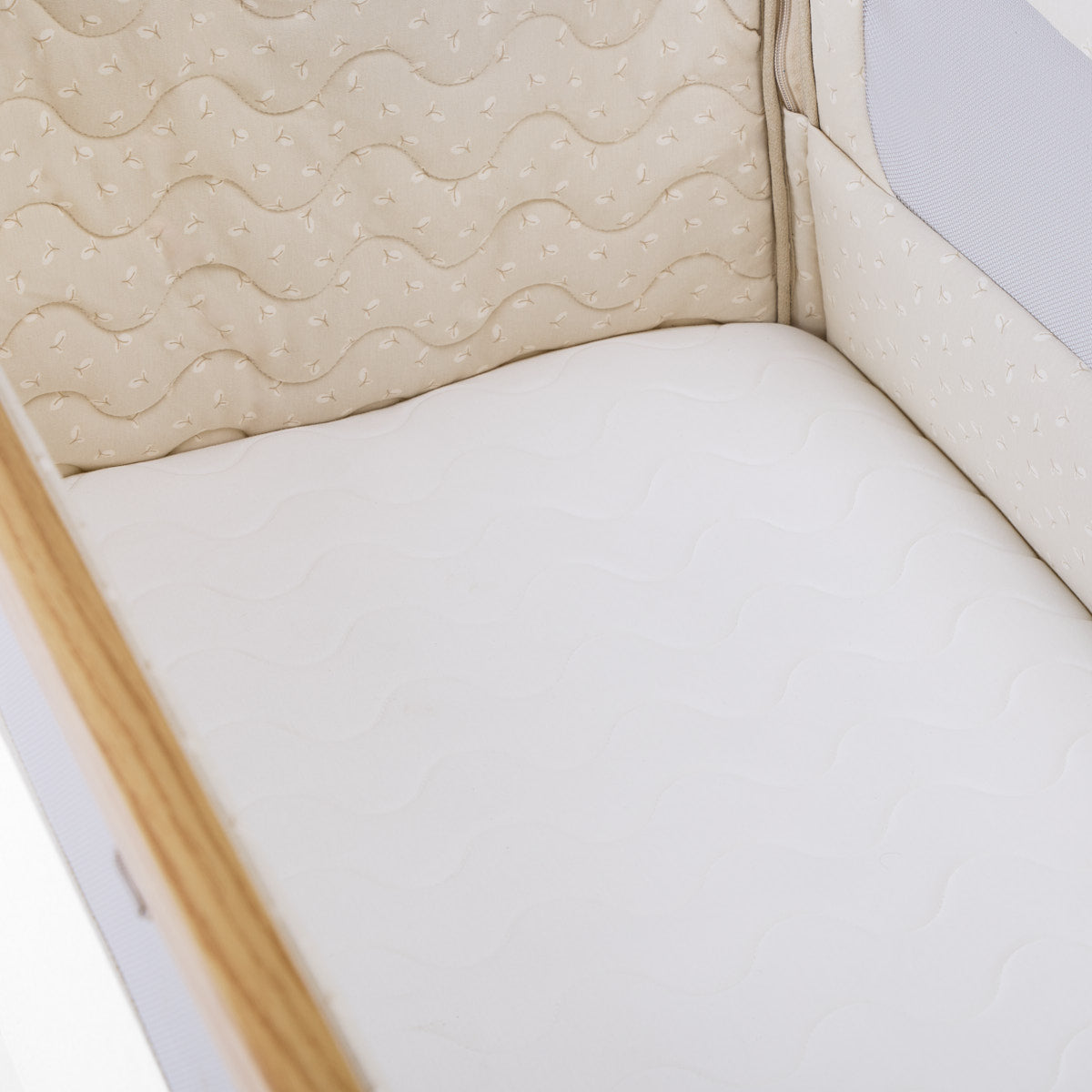 Cozee Air 2 Bedside Crib