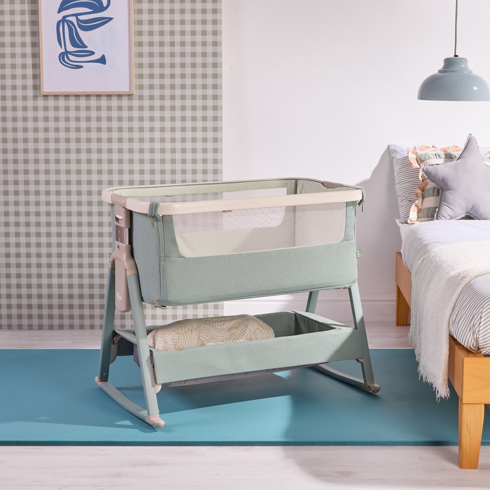 blue-rocking-bedside-crib-nursery-furniture-cozee-air2-tutti-bambini-kaliedy2