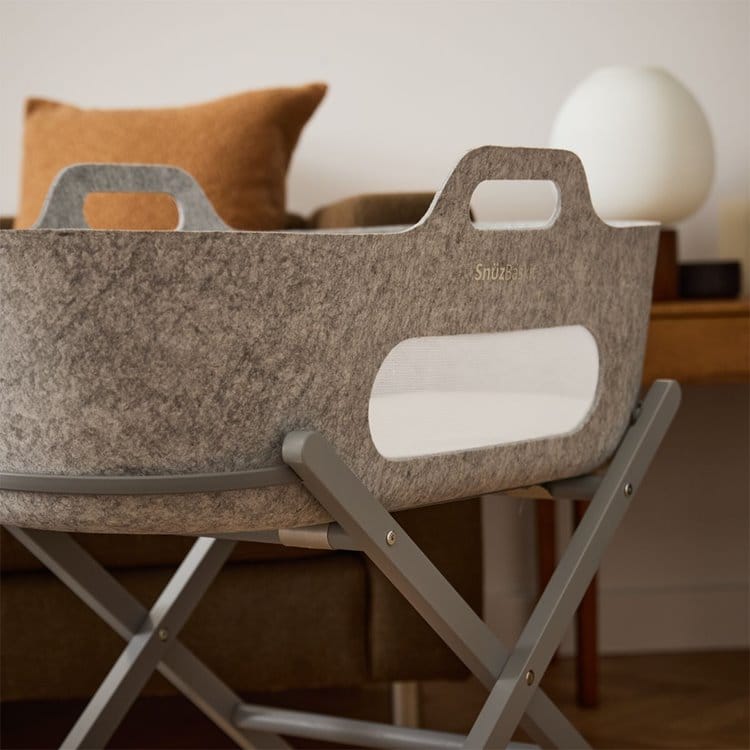 SnuzBaskit Moses Basket & Stand