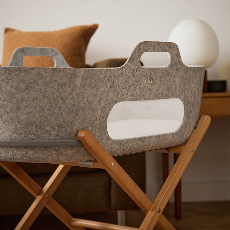 SnuzBaskit Moses Basket & Stand