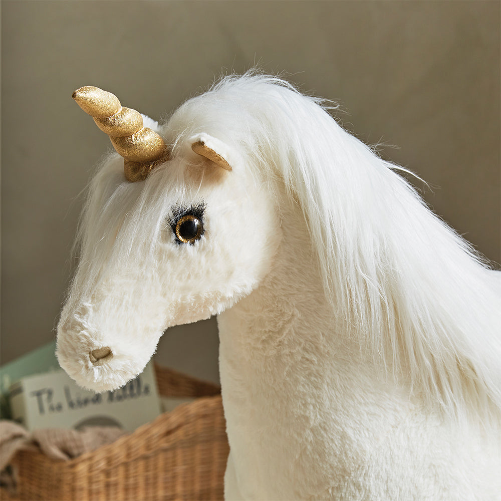 Standing Unicorn