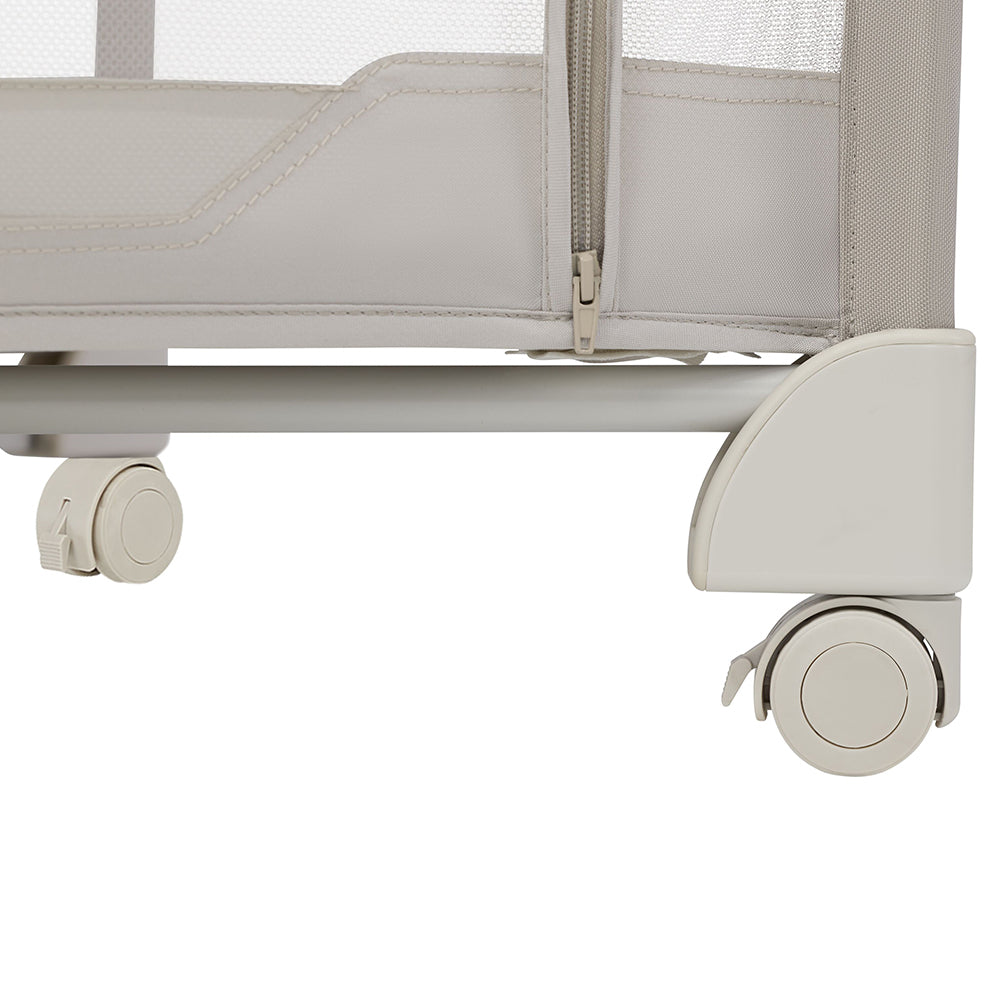 Merlin Travel Cot