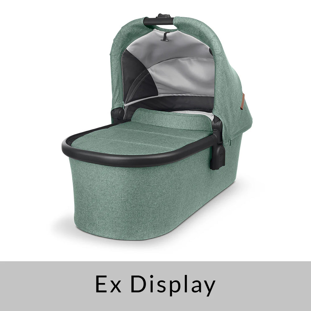 UPPAbaby V2 Carry Cot - Gwen (Ex Display)