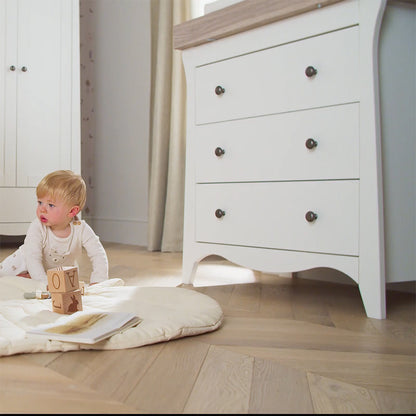 Clara Dresser Changer