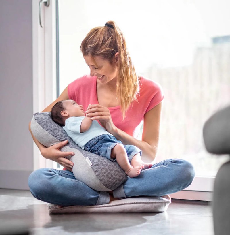 Ergonomic Pregnancy & Nursing Pillow